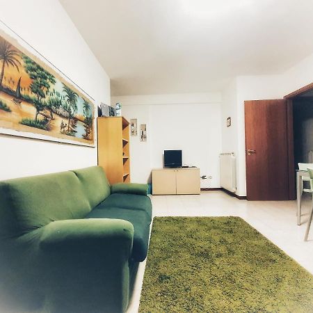 Ccc Holiday Properties Terni Central Ccc Exterior foto